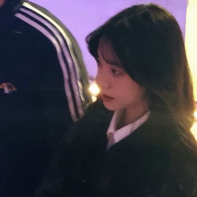唯美情侣高清真人微信头像图片 抖音最火情侣头像一左一右配对
