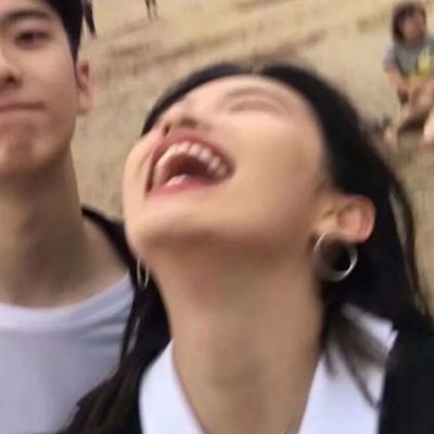 唯美情侣高清微信图片大全 浪漫甜蜜真人情侣头像图片