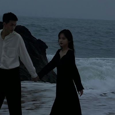 特别唯美浪漫的情侣高清真人大图 抖音最流行的情侣头像图片