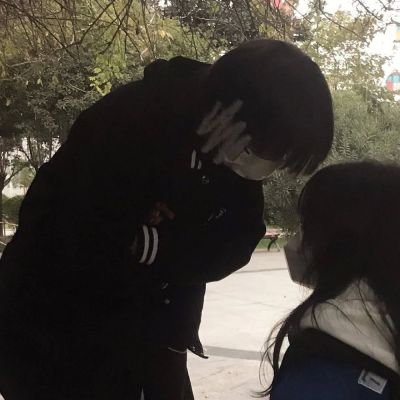 特别唯美浪漫的情侣高清真人大图 抖音最流行的情侣头像图片