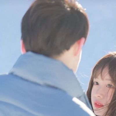 唯美男女高清情侣微信图片大全 真人深情甜腻情侣头像图片