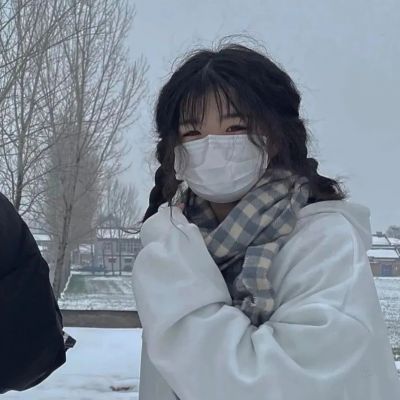 唯美男女高清情侣微信图片大全 真人深情甜腻情侣头像图片