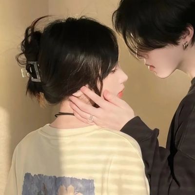 唯美浪漫情侣高清图片大全 超级好看的情侣头像真人一对情侣