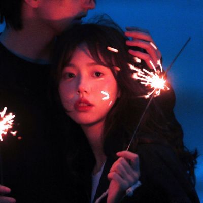 唯美情侣高清最新头像图片大全 时尚一左一右潮牌情头图片