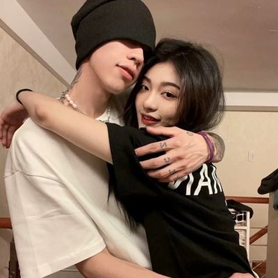唯美好看的情侣高清图片全集 抖音最近很火的情侣头像图片真人