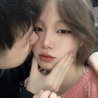 浪漫情头真人微信头像图片大全 唯美情侣头像一男一女高清图片