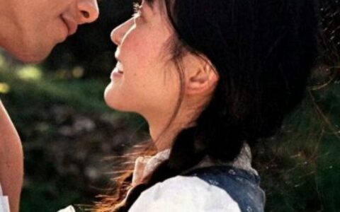 唯美甜蜜情头浪漫图片大全 2022最潮情侣头像一人一张两对