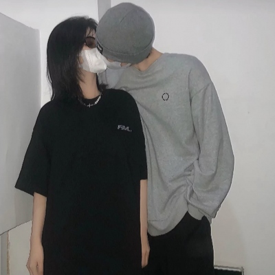 特别浪漫的唯美情侣高清图片大全 最好看的情侣头像图片一左一右