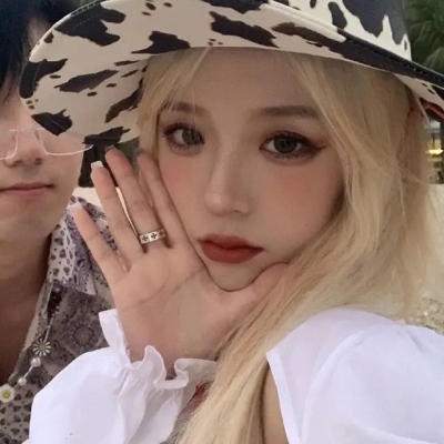 唯美男女情侣高清微信图片大全 最好看的情侣头像一男一女真人