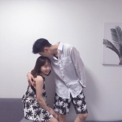 唯美情侣个性微信图片大全 两张双人情头高清图片分开