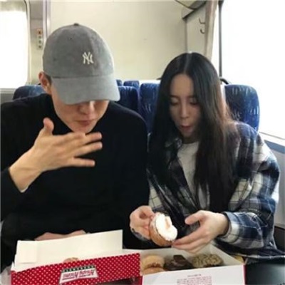 微信头像情侣唯美时尚 时尚个性微信情侣头像