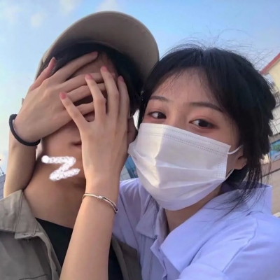 不太明显的浪漫情头真人图片 特别洋气的最酷情侣头像