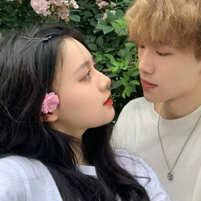 甜蜜幸福情头唯美真人图片 潮流头像图片情侣双人