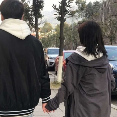 超好看情头一对两张图片大全 2022情侣头像一左一右污污的图片