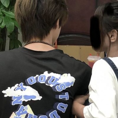 浪漫情头一对两张唯美最新图片 情侣头像情侣专用微信真人