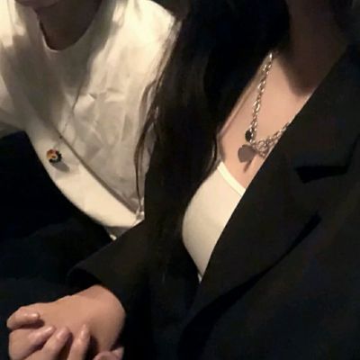 有点污的浪漫情侣唯美图片 最甜的情侣头像图片大全