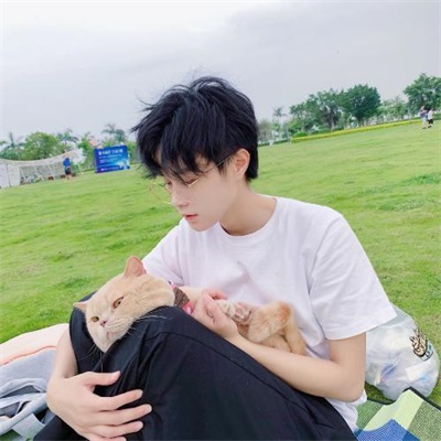 情头唯美浪漫图片一人一张 抖音上最火的情侣头像图片