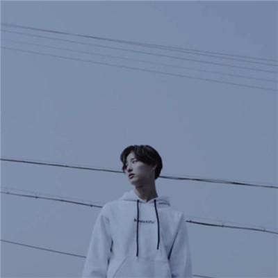 唯美浪漫真人高清微信头像图片 一男一女一人一张情侣头像配对