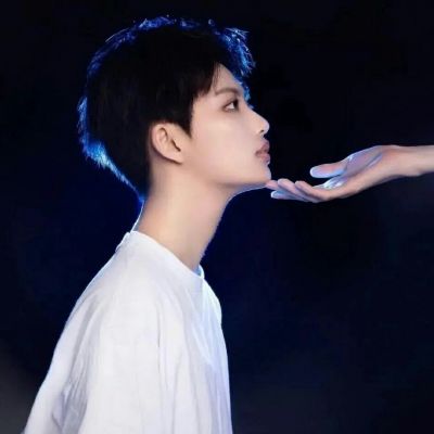 唯美浪漫真人高清头像图片大全 抖音情侣一左一右头像