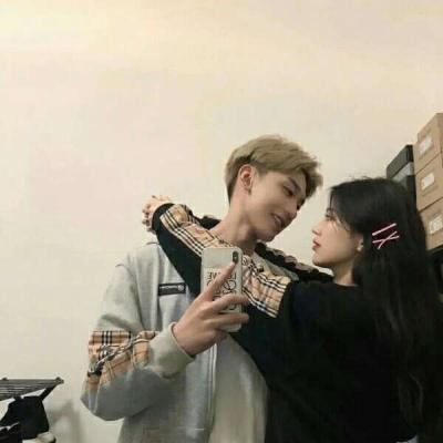 十分浪漫唯美的高清情头图片 超级好看真人情侣头像图片大全