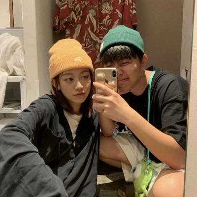 十分浪漫唯美的高清情头图片 超级好看真人情侣头像图片大全