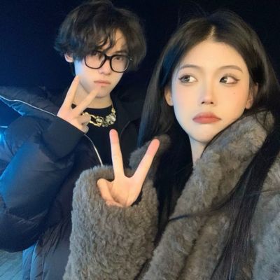 甜蜜情头恩爱头像图片 情侣头像真人很好看又有质感