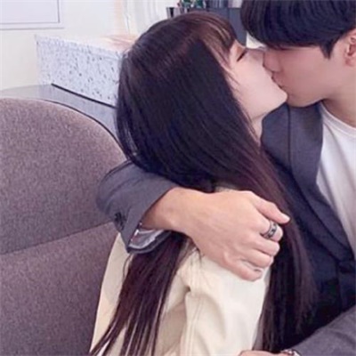 甜蜜情头恩爱头像图片 情侣头像真人很好看又有质感