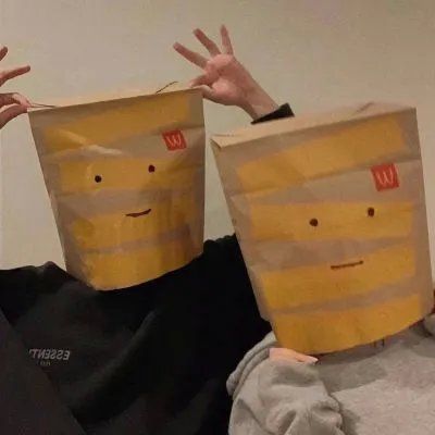 有点污的情侣头像高清图片大全 有点污污的情侣头像真人
