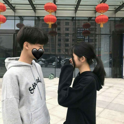 让人羡慕不已的浪漫情侣图片 高清双人一对两张情侣真人头像图片