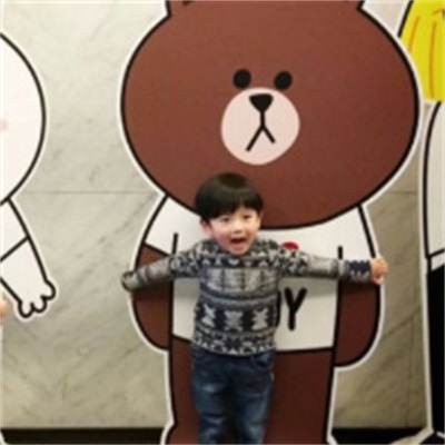 超火热情侣真人高清图片 带宠物的情侣头像高清