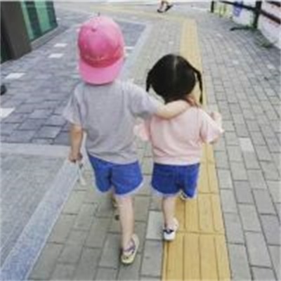 可爱小孩子情侣真人头像图片 微信情侣头像可爱萌娃