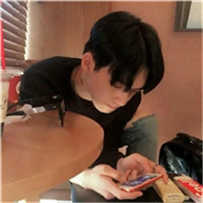 唯美情侣高清微信头像图片大全 温柔到极致的浪漫情侣头像真人