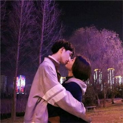 唯美情侣真人高清甜蜜图片 2022新年头像图片大全女生