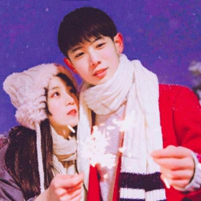 唯美情侣浪漫图片大全 新年2022真人情侣头像