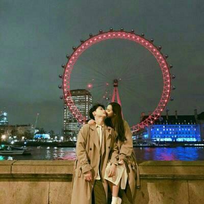 唯美有意境的情侣专属图片 情侣一对真人头像超甜高清