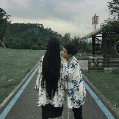 超拽情侣霸气图片最新 超好看的高清真人情侣头像
