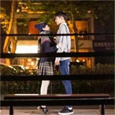 浪漫唯美情侣真人大图 2022微信情侣头像最新图片