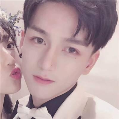 唯美情侣真人高清图片 浪漫甜蜜情侣一对头像