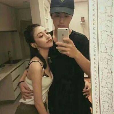 情侣浪漫高清图片大全 唯美情侣清新头像真人