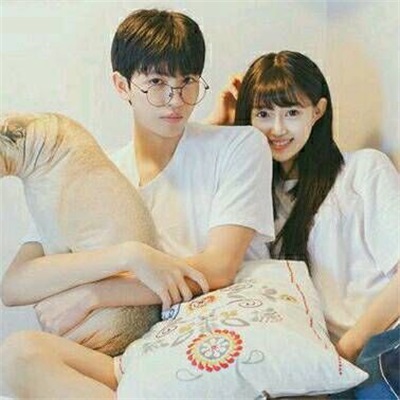 浪漫甜蜜情侣图片大全 真人情侣唯美头像图片