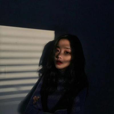 唯美浪漫情侣图片大全 情侣头像网图真人一左一右