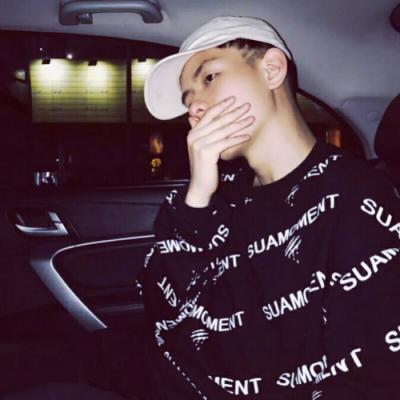 唯美超社会浪漫情侣图片 现代情侣头像一男一女两张