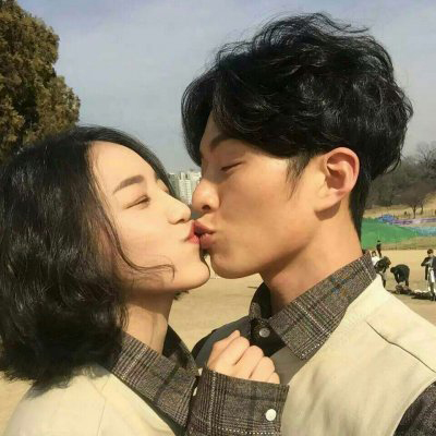 唯美情侣真人图片全集 情侣头像霸气超拽高清图片