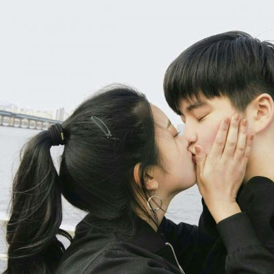 唯美情侣真人图片全集 情侣头像霸气超拽高清图片