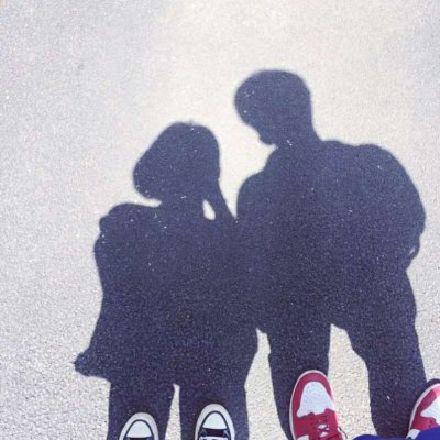 唯美情侣影子高清图片 好看双人影子情头