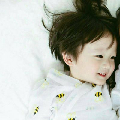 唯美情侣萌娃图片 可爱呆萌情头小孩子