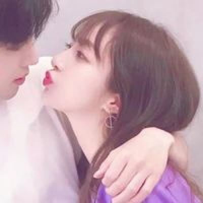 浪漫情侣头像真人 甜蜜情侣唯美图片大全