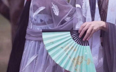 浪漫情侣图片唯美大全 超好看的情侣精选头像