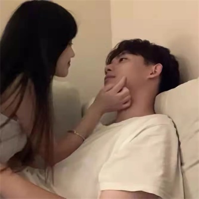 高清唯美意境情头图片大全 超火情侣头像一对两张