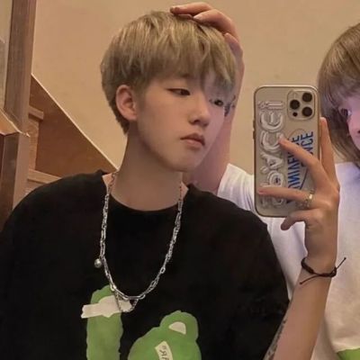 高清好看的qq情侣头像唯美图片一左一右